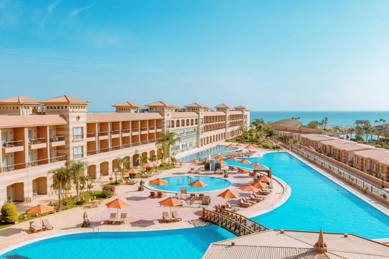 Coral Sea Beach And Aqua Park Ain Sukhna Extérieur photo
